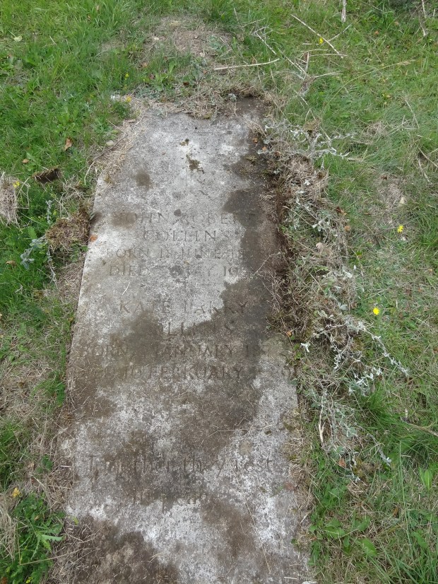 Grave of Kate and John Collins - Holtspur Cemetery, Buckinghamshire