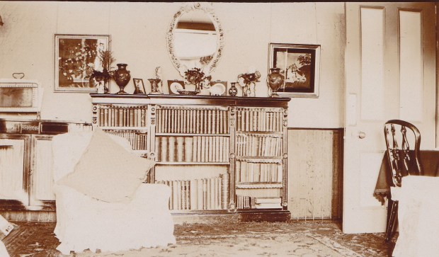 The Plat - the cosy Morning Room